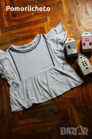 Красива, лятна, бяла блуза с ръкави тип крила от Mango, снимка 3 - Тениски - 54127210