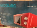 Микровълнова фурна Cecotec ProClean 3110 Retro, 20 л, 700 W, с грил, червена, снимка 2