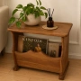 Дървена помощна масичка / поставка за вестници, снимка 1