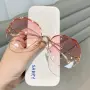 Дамски полигонални слънчеви очила без рамки + калъфче., снимка 1