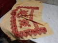 традиционна българска покривка (каре) с ръчна бродерия, често изработвана върху плат панама 86х82см, снимка 4