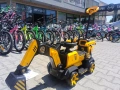 US Акумулаторен детски багер BUMBLEBEE, снимка 12