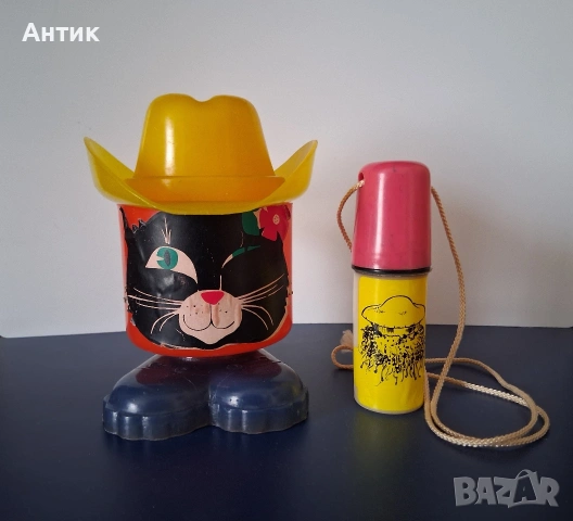 Стара Касичка Котарака в Чизми и Монетник от Соца