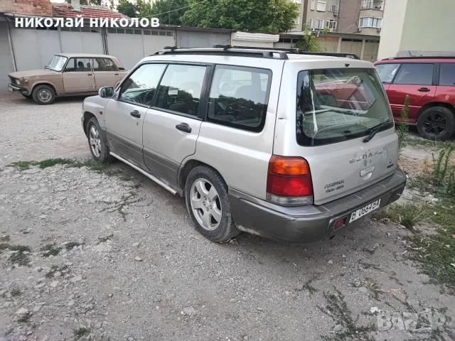 Субару Форестър 2.0 t, снимка 5 - Автомобили и джипове - 55482381