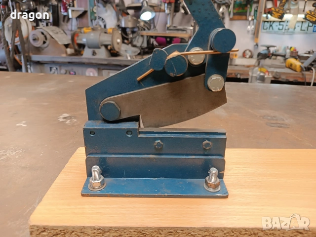 Гилотина / ножица за ламарина , снимка 2 - Други машини и части - 54076568