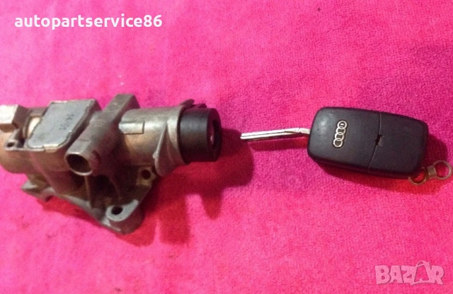 Контактна ключалка с ключ за Audi A6 (1997-2002) 4B0905851B, снимка 2 - Части - 54651277