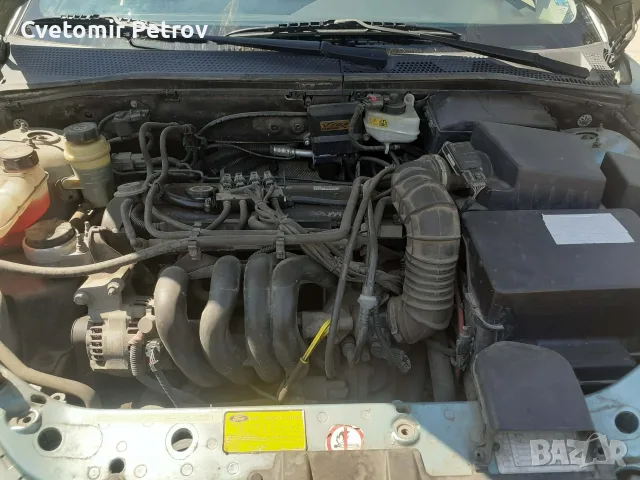 Форд Фокус 1.6 101кс, снимка 12 - Автомобили и джипове - 55538449