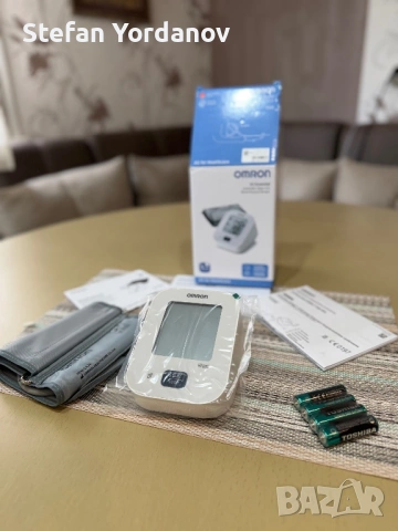 Нов! Апарат за кръвно налягане OMRON! , снимка 2 - Друга електроника - 54484485