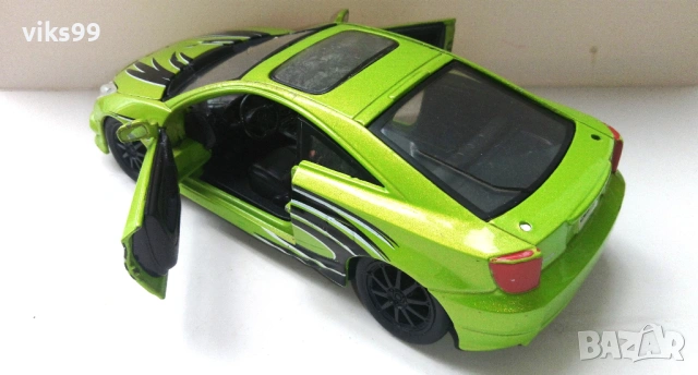 Bburago Toyota Celica GT-S 2003 Мащаб 1:24, снимка 2 - Колекции - 54502818