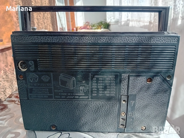 Радио транзистор VEF 202, снимка 3 - Радиокасетофони, транзистори - 54554673