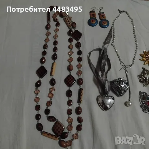 Дамски бижута , блошки, снимка 5 - Бижутерийни комплекти - 55480998