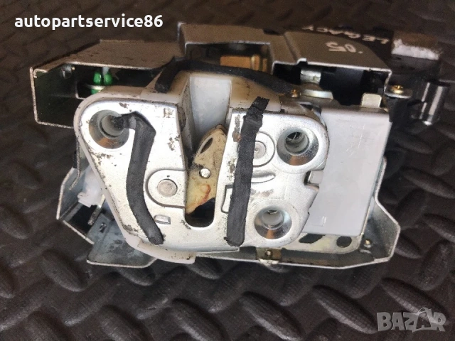 Механизъм за заключване на предна лява врата за Subaru Legacy 2.0 (2003-2008) K33L, снимка 2 - Части - 54237683