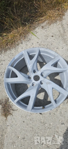 Джанти 19" Nissan 370Z, снимка 14 - Гуми и джанти - 54558764