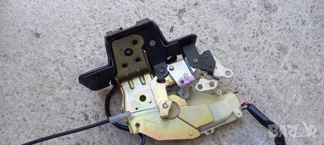 Брава заден капак Honda Civic VII
