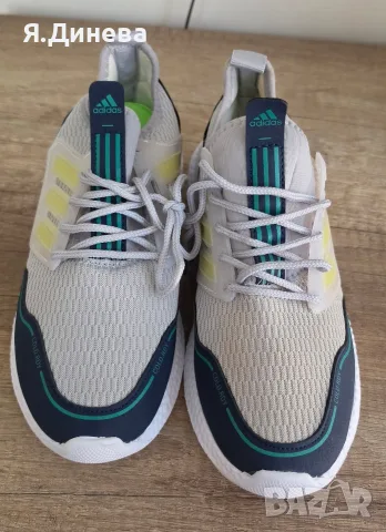 Маратонки унисекс Adidas, снимка 2 - Маратонки - 55397258
