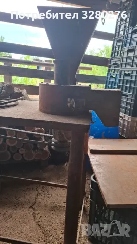Продавам фуражумелка, снимка 2 - Други машини и части - 55430152