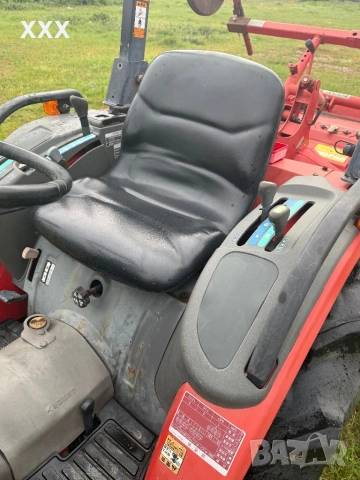 Продавам японски трактор Yanmar 24к.с. 4х4, снимка 12 - Селскостопанска техника - 54280043