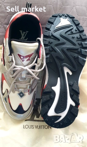 Louis Vuitton size / 44, снимка 2 - Спортни обувки - 54465924