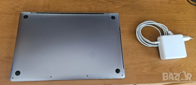Mackbook Pro 2017 15.4 16GB RAM 256GB SSD, снимка 2 - Лаптопи за работа - 54582915