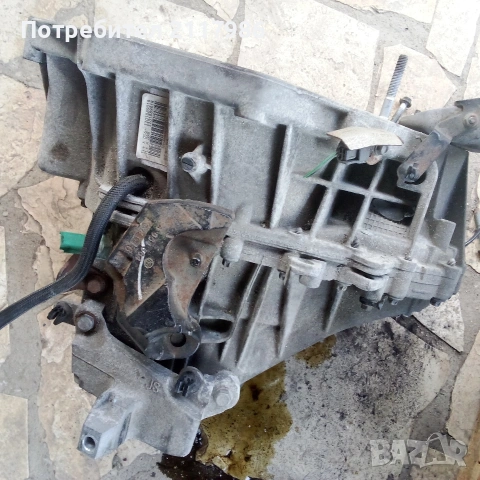 скоростна кутия за Рено Меган 1.5 Dci, снимка 3 - Части - 54853345