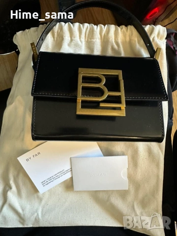 Нова дамска чанта BY FAR - FRAN, снимка 3 - Чанти - 54333094