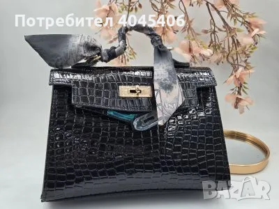 Кожена чанта с шалче, снимка 2 - Чанти - 55470647