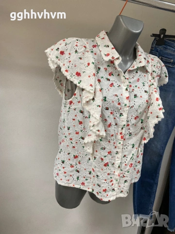 Топ, снимка 2 - Корсети, бюстиета, топове - 54347103