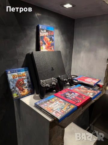 КАТО ЧИСТО НОВ Ps4 1TB + 2 джойстика + GTA 5 + 6 игри, снимка 3 - PlayStation конзоли - 54528580