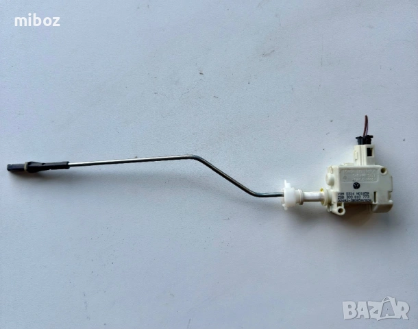 Централно заключване резервоар VW Passat B6