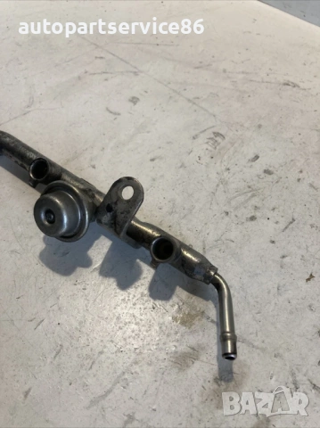 Горивна релса лява за Subaru Tribeca 3.0 V6 (2009) , снимка 3 - Части - 54226097