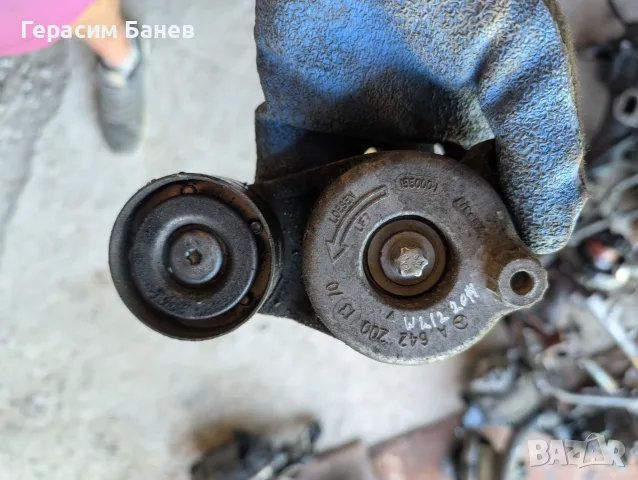 A6422001370 Обтяжна ролка OEM MERCEDES W212 E 350 CDI 4MATIC OM642 2011