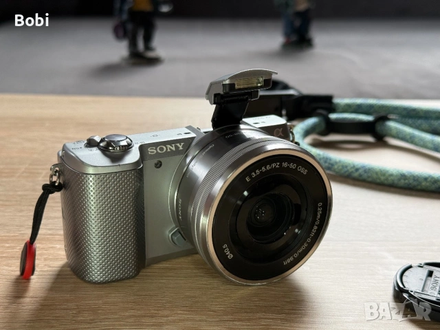 Sony Alpha A5000 + 16-50mm OSS, снимка 12 - Фотоапарати - 46135517