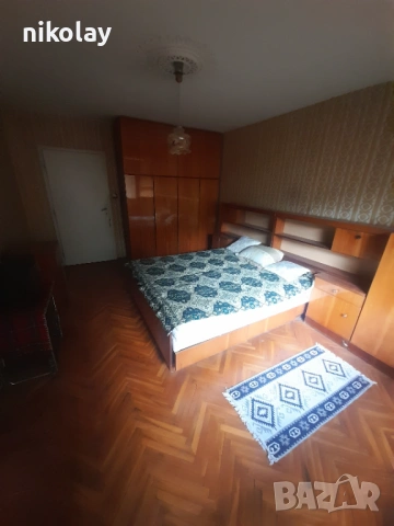 Спешно спалня
