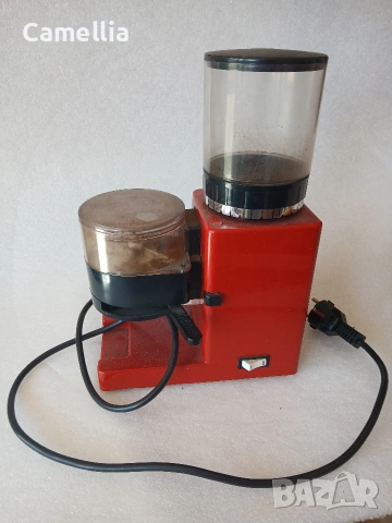 Ретро кафемелачка