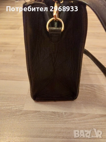 Дамска Кожена Чанта PRADA, снимка 6 - Чанти - 54603155