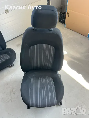 Салон Fiat Punto 2012г., снимка 2 - Части - 55376215