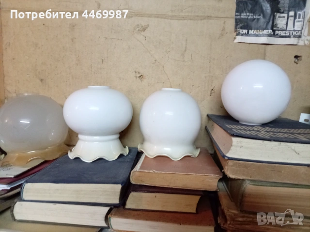 стъклени абажури, снимка 2 - Настолни лампи - 54378983
