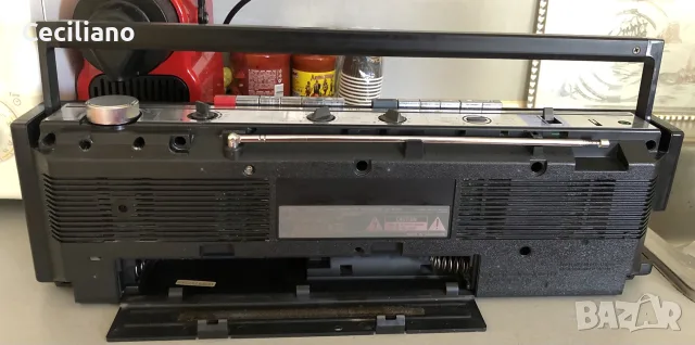 Радиокасетофон AIWA CS-W220, снимка 5 - Радиокасетофони, транзистори - 55584283