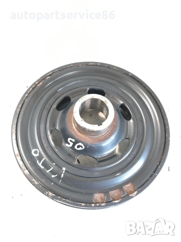 Макара на колянов вал за Mercedes Vito W639 2.2 CDI (2003-2009) A6110300503
