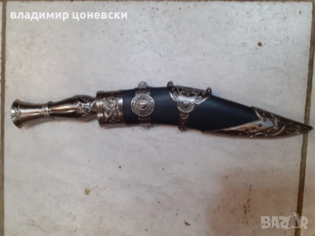 Красиво кукри,кама,кинжал,нож,с много детайли,незаточено, снимка 2 - Антикварни и старинни предмети - 54753251