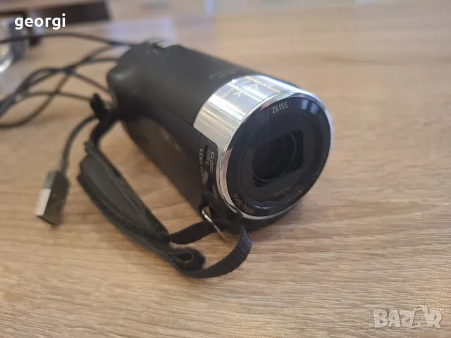 Цифрова видеокамера SONY hdr cx 240, снимка 2 - Камери - 55510806