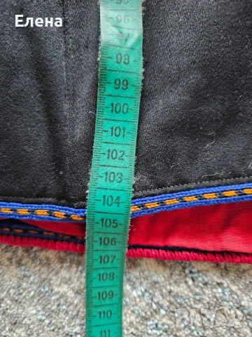 Автентична кюстендилска казмирена сая със сърма, снимка 14 - Антикварни и старинни предмети - 54043629