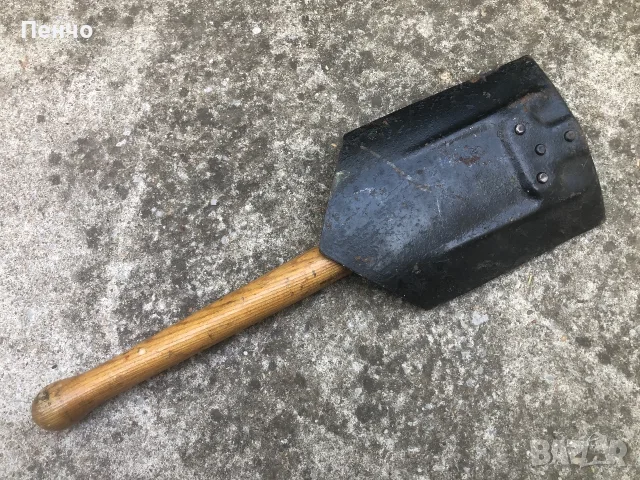 стара военна лопатка - MADE IN GDR, снимка 3 - Ножове - 55234993