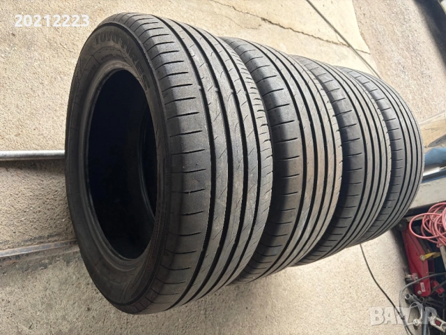 4 броя летни гуми 225/55/17 Toyo Tires, снимка 3 - Гуми и джанти - 54538213