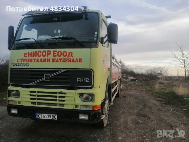 Volvo Fh12 с кран, снимка 2 - Камиони - 54677131