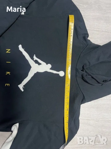 Оригинален Nike Jordan суичър с качулка черен размер M/L, снимка 3 - Суичъри - 54529532