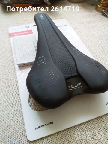 Шосейна седалка Selle Italia SLR, снимка 2 - Части за велосипеди - 55250386