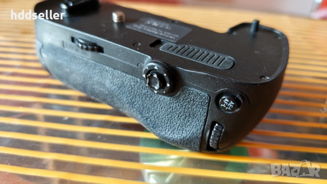 Battery Grip за Nikon D750, снимка 3 - Батерии, зарядни - 54948527