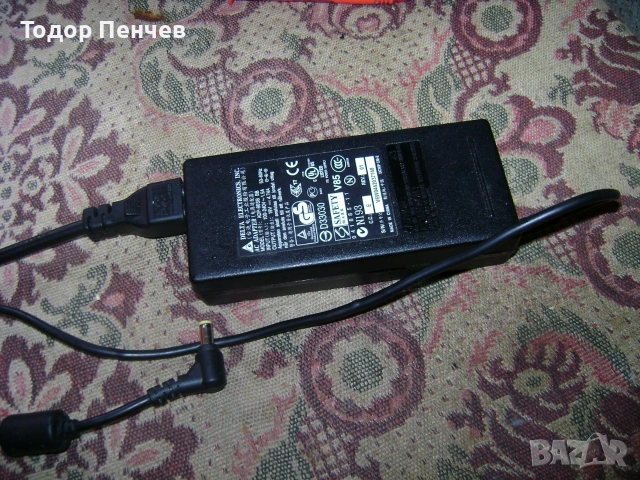 Acer Aspire E1-571 - Core i3, 6 GB RAM, 500 GB HDD, зарядно, батерия, снимка 9 - Лаптопи за дома - 55066635