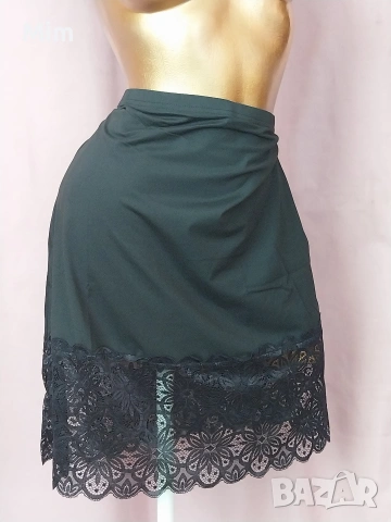 2XL Черна подплата/ пола / с дантела , снимка 4 - Поли - 54614398